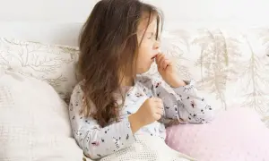 Kiedy kaszel u dziecka wymaga pilnej wizyty u lekarza? Objawy i porady