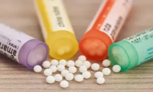 Skuteczne leki homeopatyczne na nerwicę – naturalne wsparcie w leczeniu