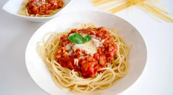 Czy spaghetti jest zdrowe? Odkryj, jak jeść je bez wyrzutów sumienia